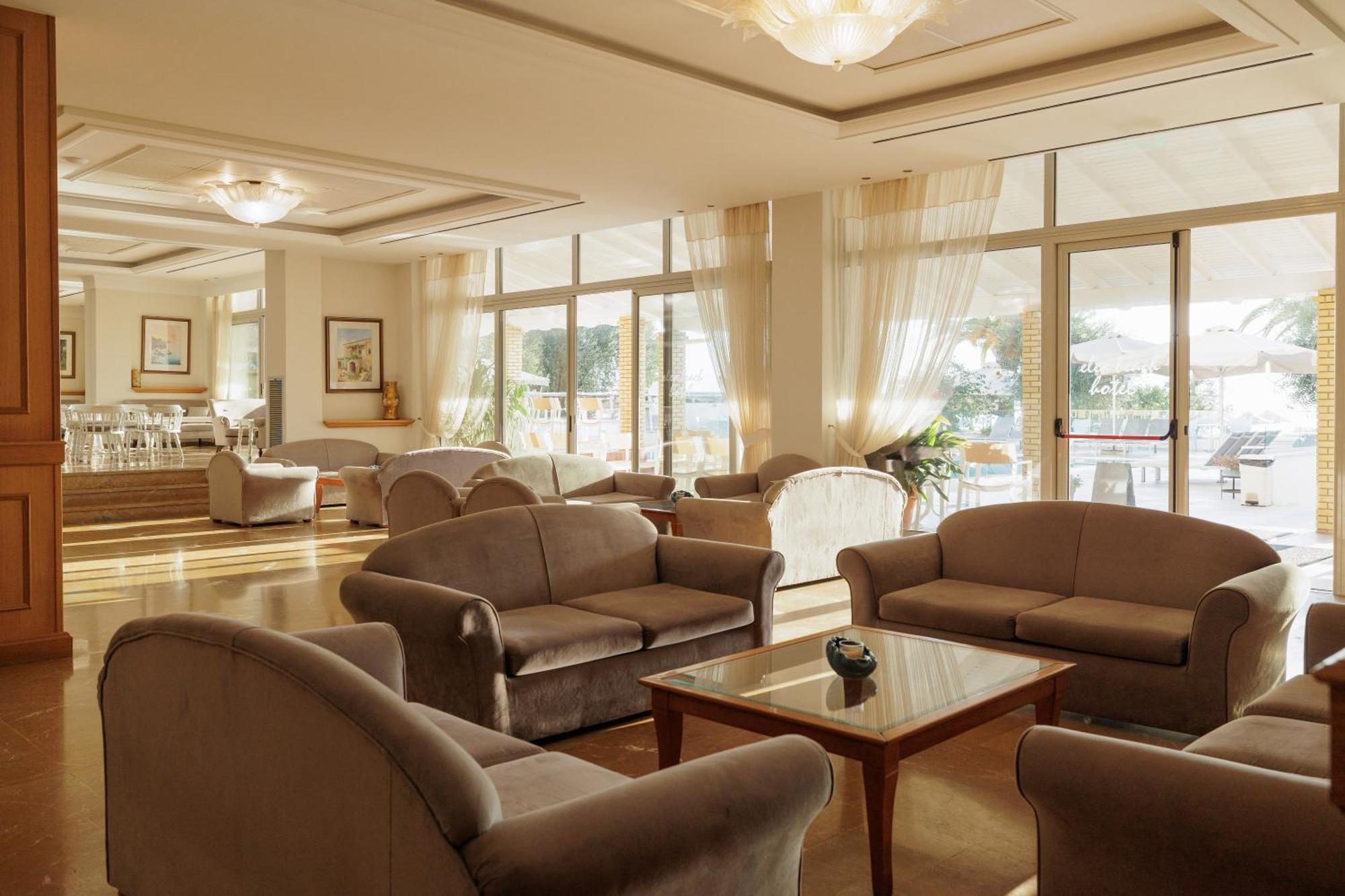 Elea Beach Hotel Dassia  Esterno foto