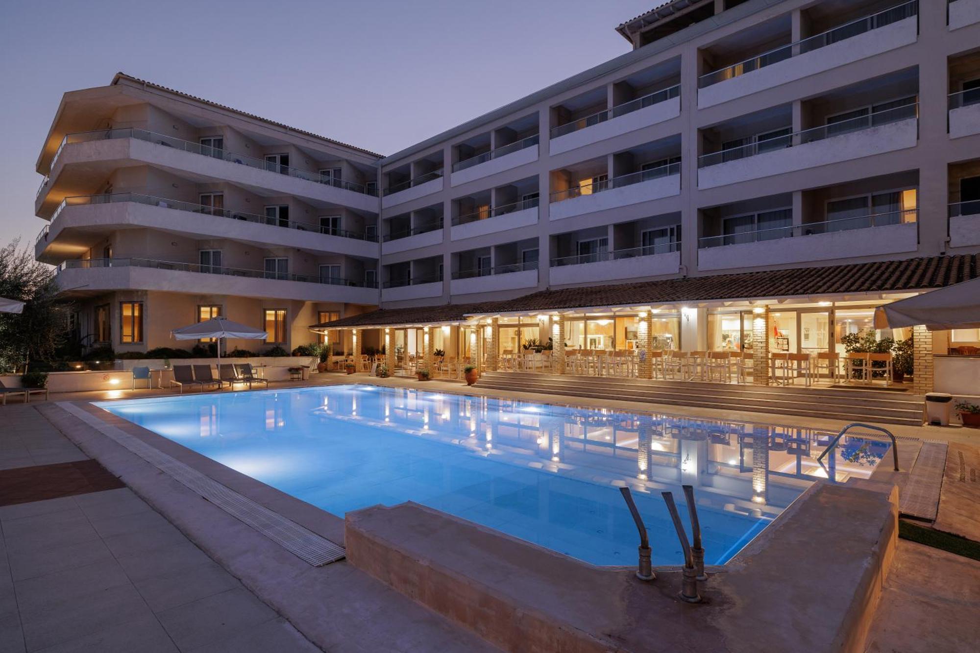 Elea Beach Hotel Dassia  Esterno foto