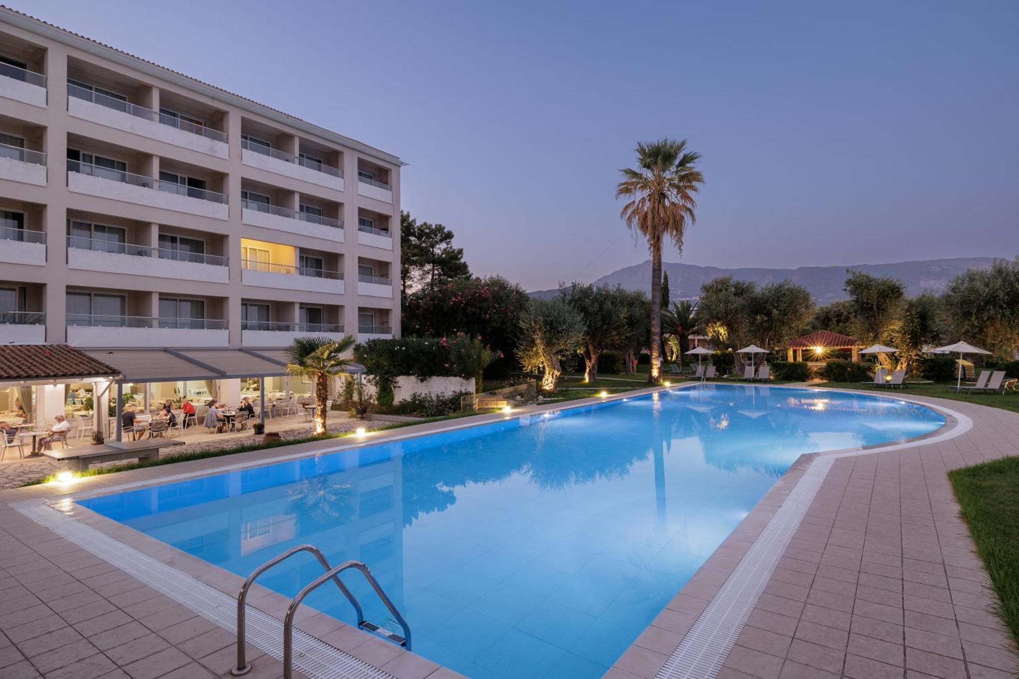 Elea Beach Hotel Dassia  Esterno foto